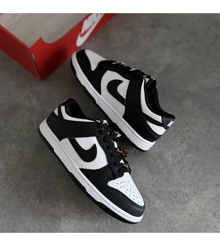 Dunk Low Panda “Cherry”