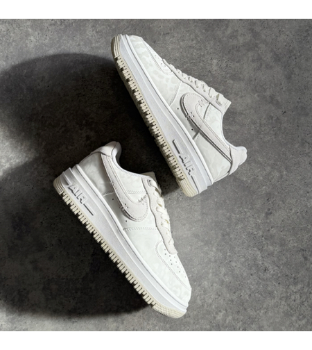 Air Force 1 Luxe “SUMMİT White”