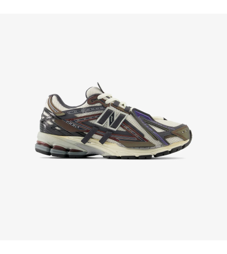 New Balance 1906A “Burgundy”