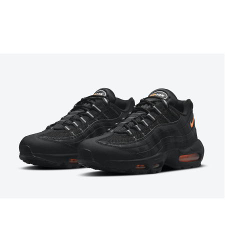 NIKE AIR MAX 95 ‘Black Orange’