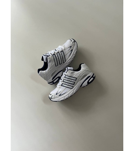 CHAUSSURE ADISTAR CUSHION “White”
