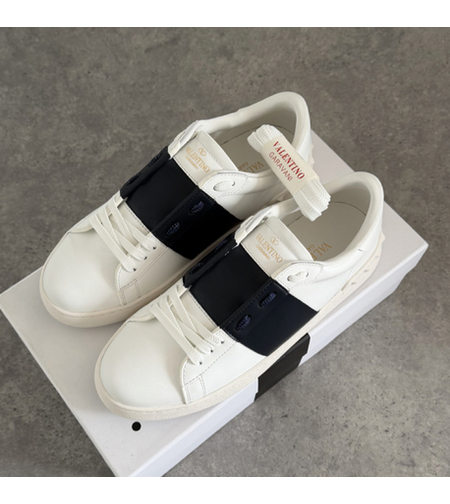 Valentino Garavani “Premium” Men Lacivert
