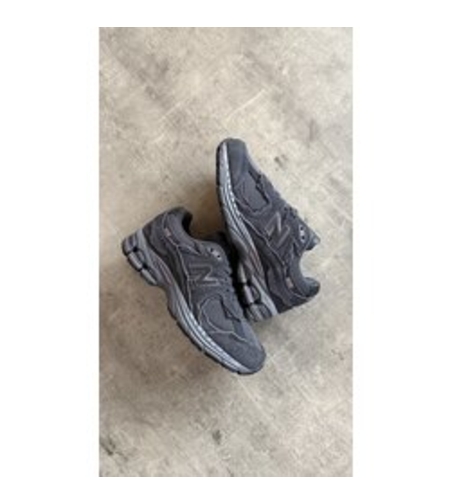 NEW BALANCE 2002R PROTECTION PACK PHANTOM