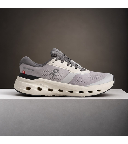 On Cloudrunner 3 