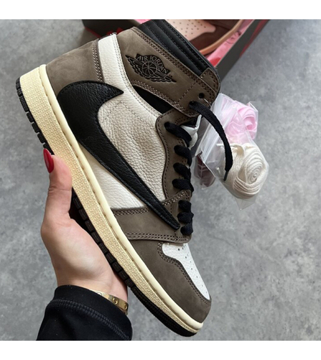 Air Jordan 1 Retro High Travis Scott  SUEDE