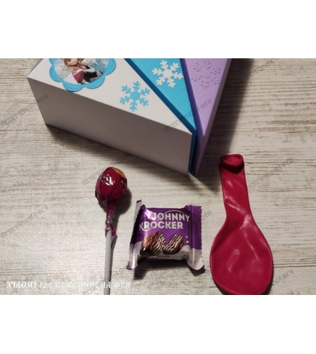 Вариант 8 - Мини вафличка, балонче и близалка