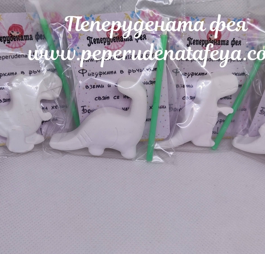 Керамична фигурка 