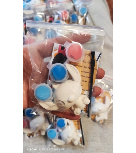 СТИЧ - 1бр.фигурка + 3бр.боички + 1бр. четка