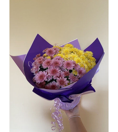 Опаковане на цвете в саксия за подарък