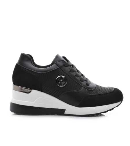 Модни дамски маратонки на платформа от кожа модел:А6802-1 black