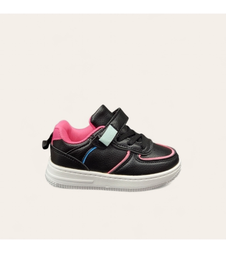 Детски кецове за момиче с равна подметка в черно и розово модел: 4035-1 black/rose