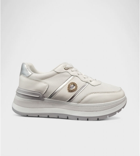 Дамски маратонки White Chic – Елегантен стил с платформа JL05 White