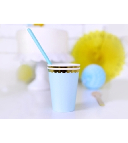 Light Blue, Парти чашки.