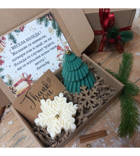 Коледна кутия елхичка и снежинка вариант 3