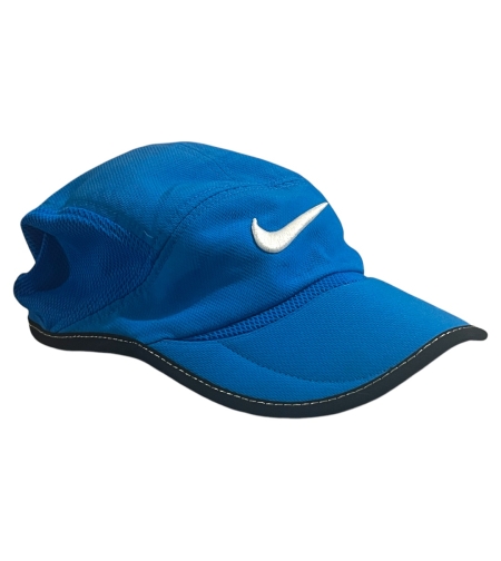 Лятна спортна шапка с козирка NIKE