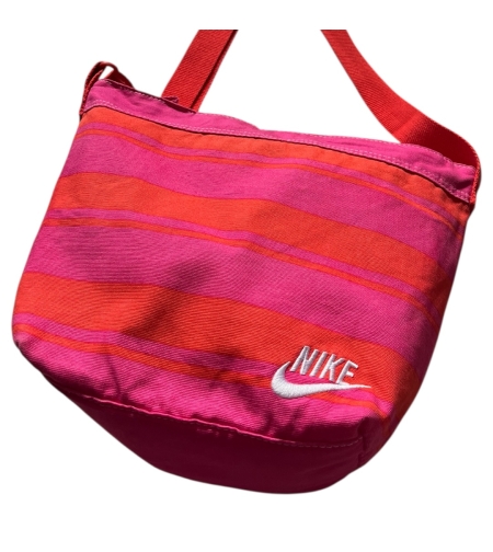 Спортна чанта с дълга дръжка NIKE