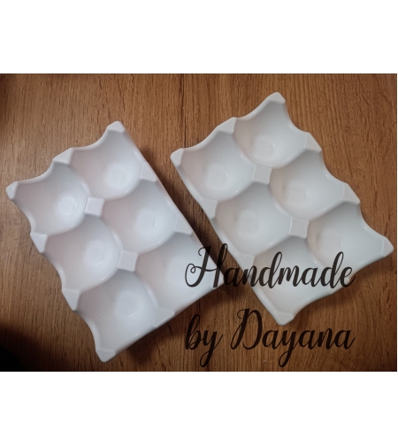 Керамична поставка за яйца