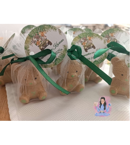 Подаръци за гости - мече с буквичка