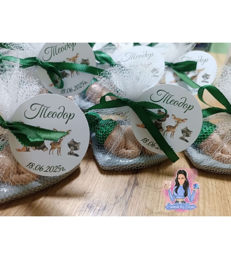 Подаръци за гости - бебе с възглавничка