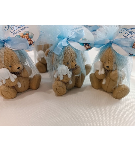 Подаръци за гости - мече със зайче в син тюл