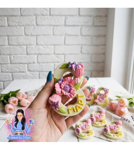 Керамични осмици за 8 март