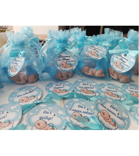Подаръчета за гости на тема - ''Бебе в синьо на облак''