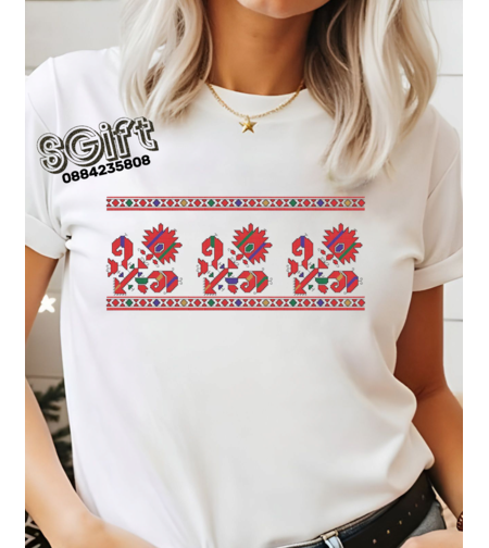 ДАМСКА ТЕНИСКА С ШЕВИЦА 