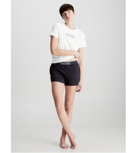 SHORT SET WHITE TOP_BLACK BOTTOM Women