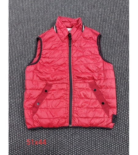 Stone island пухен елек 128