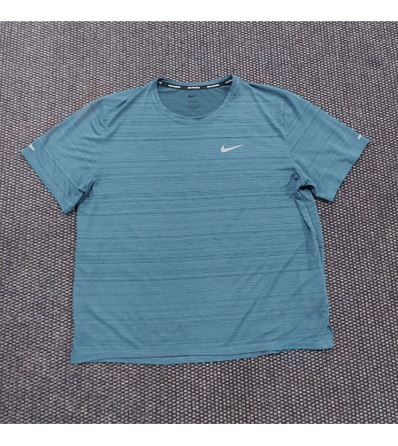 Nike мъжка тениска L размер