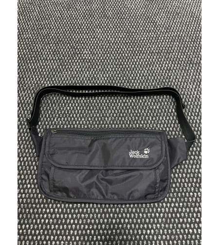 Jack wolfskin чантичка за през кръст