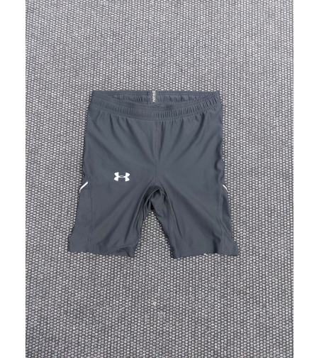 Under armour мъжки къс Клин M размер