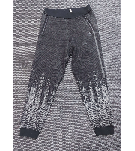 Adidas дамски анцуг M размер