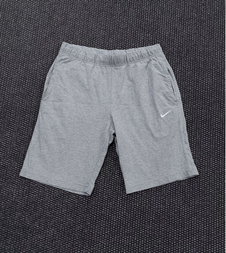 Nike шорти M размер