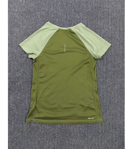 Nike XS дамски тениски