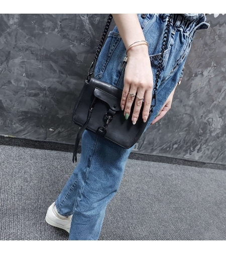 Rebecca minkoff кожена чанта