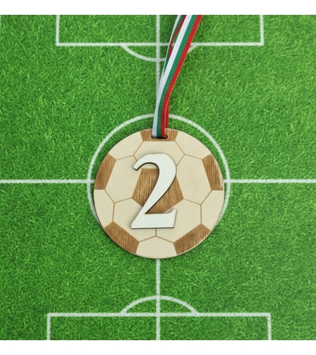 Дървен медал,, Футболна топка