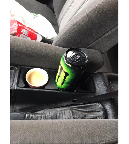 Поставка за чаши BMW E34