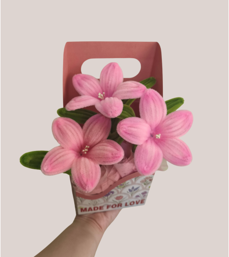 Кутия Light Pink  Bloom