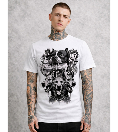 Тениска с отличима визуална концепция