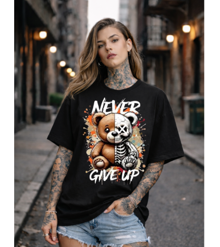 Oversized - Тениска с графичен образ