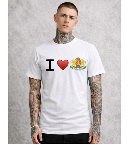 Тениска с модерна дизайнерска концепция