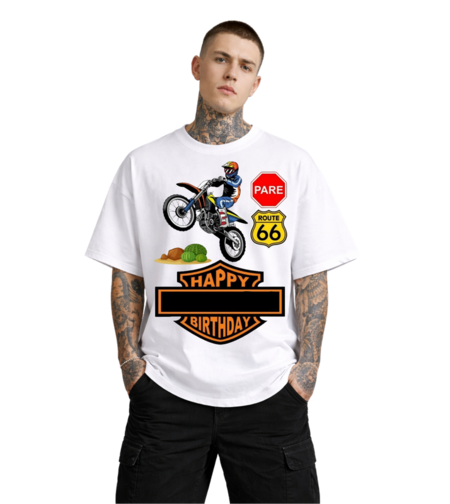 Oversized - Тениска с графичен орнамент