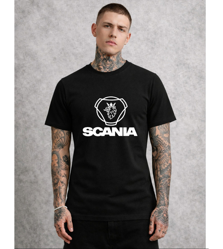 Дизайнерска тениска с отличаващ се принт