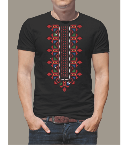 Черна тениска с традиционна шевица, изглед отпред.