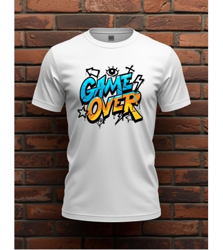 Бяла тениска с щампа „GAME-OVER“, изглед отпред.