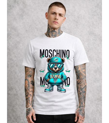 Тениска с съвременен артистичен характер