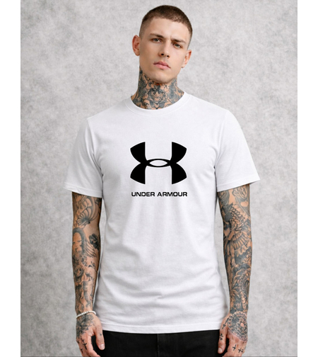 Градска тениска с модерен визуален стил