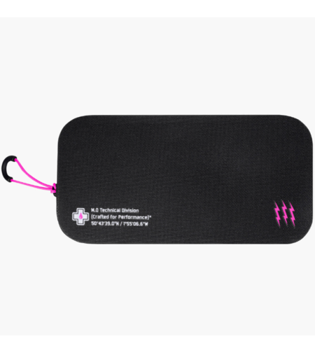 Водоустойчив калъф за аксесоари Muc-Off  Waterproof Essentials Case - Black