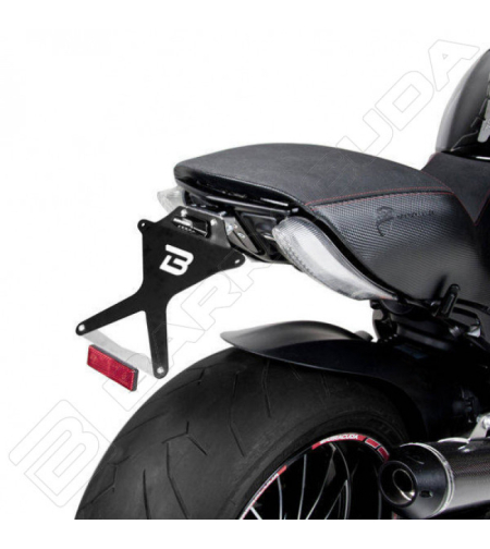 СТОЙКА ЗА НОМЕР BARRACUDA Ducati Diavel (2014-2018)